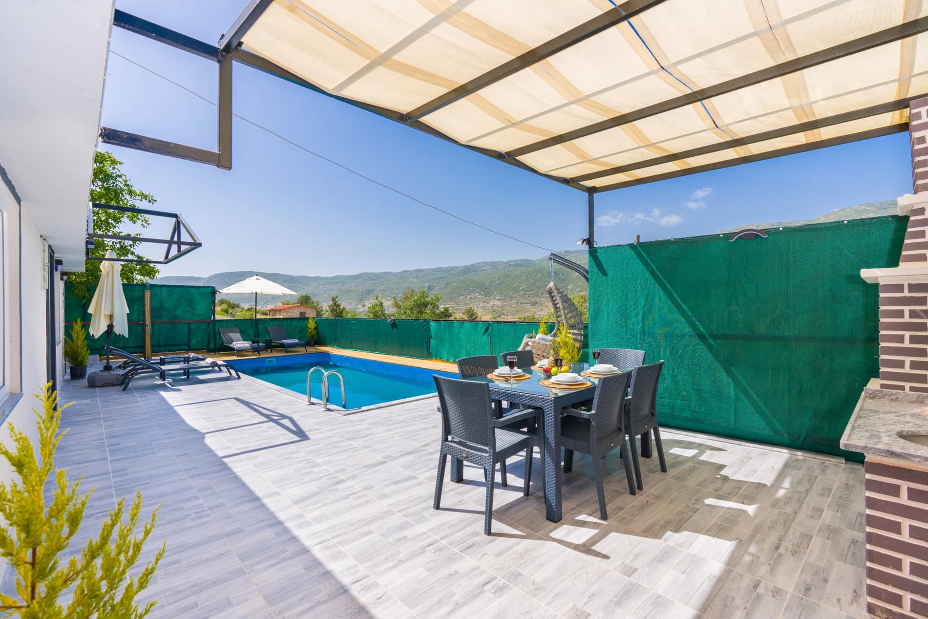 Villa Can Sarıbelen Korunaklı Havuz 78