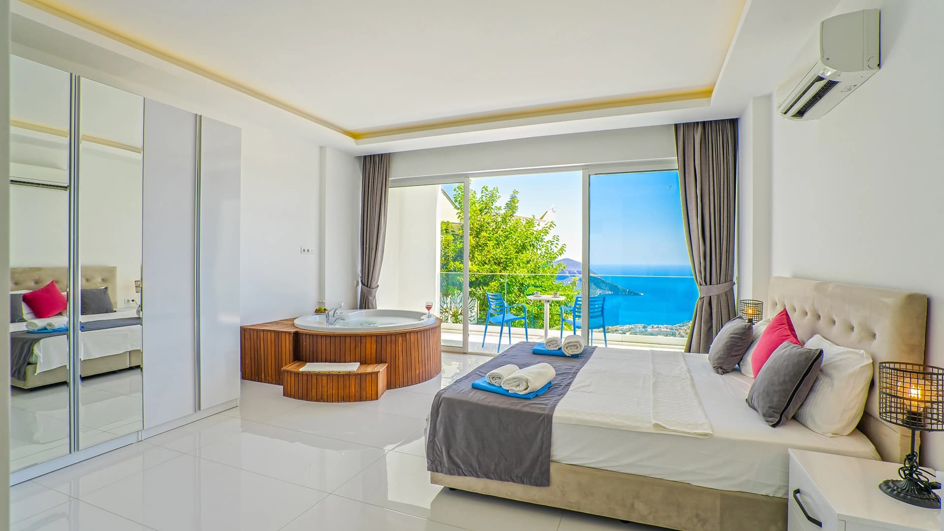 Villa Merit Crystal Korunaklı Havuz 94