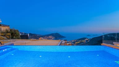 Villa Merit Crystal Korunaklı Havuz 86