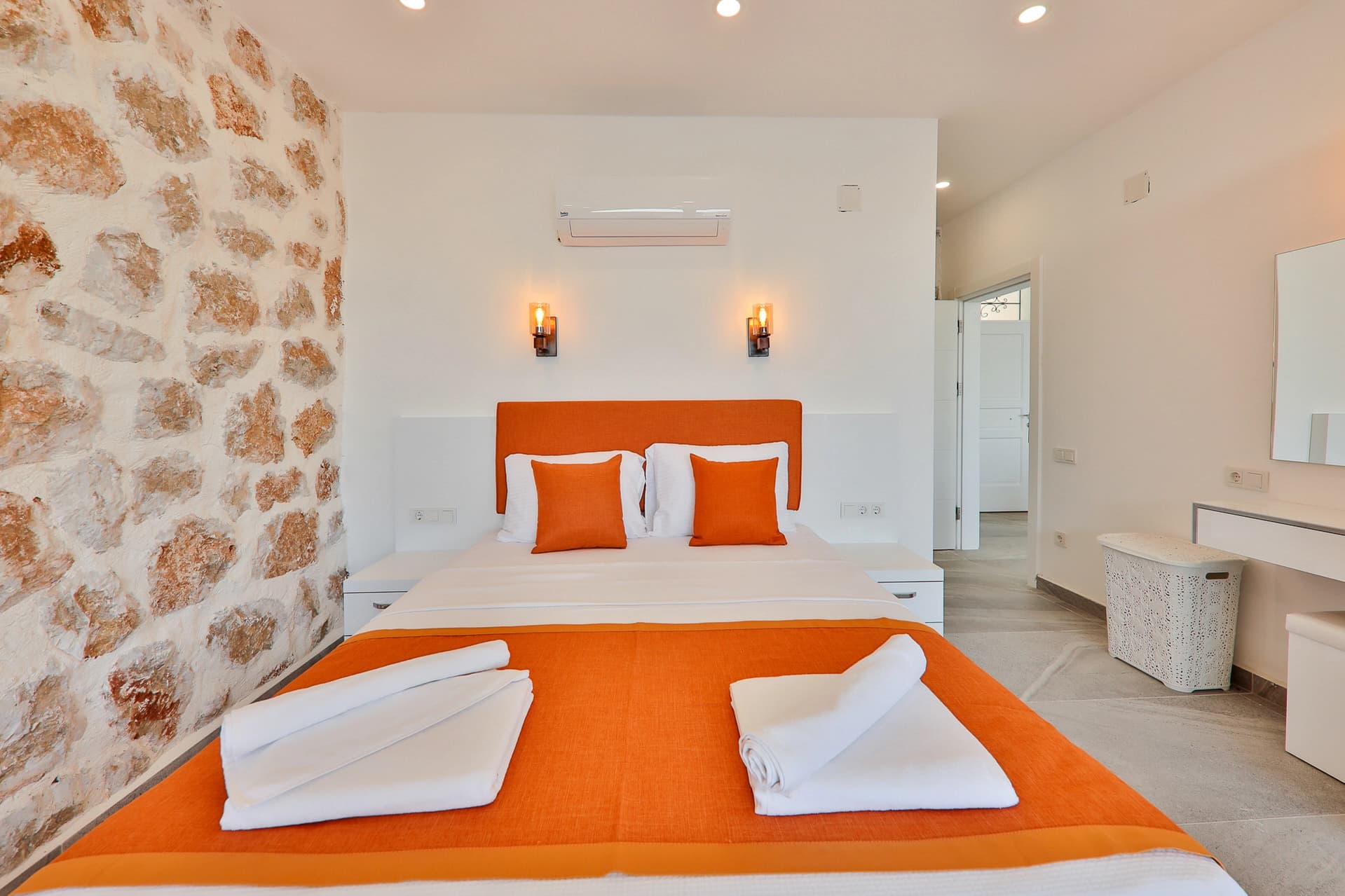 Villa Royal Hills 3 İslamlar 51