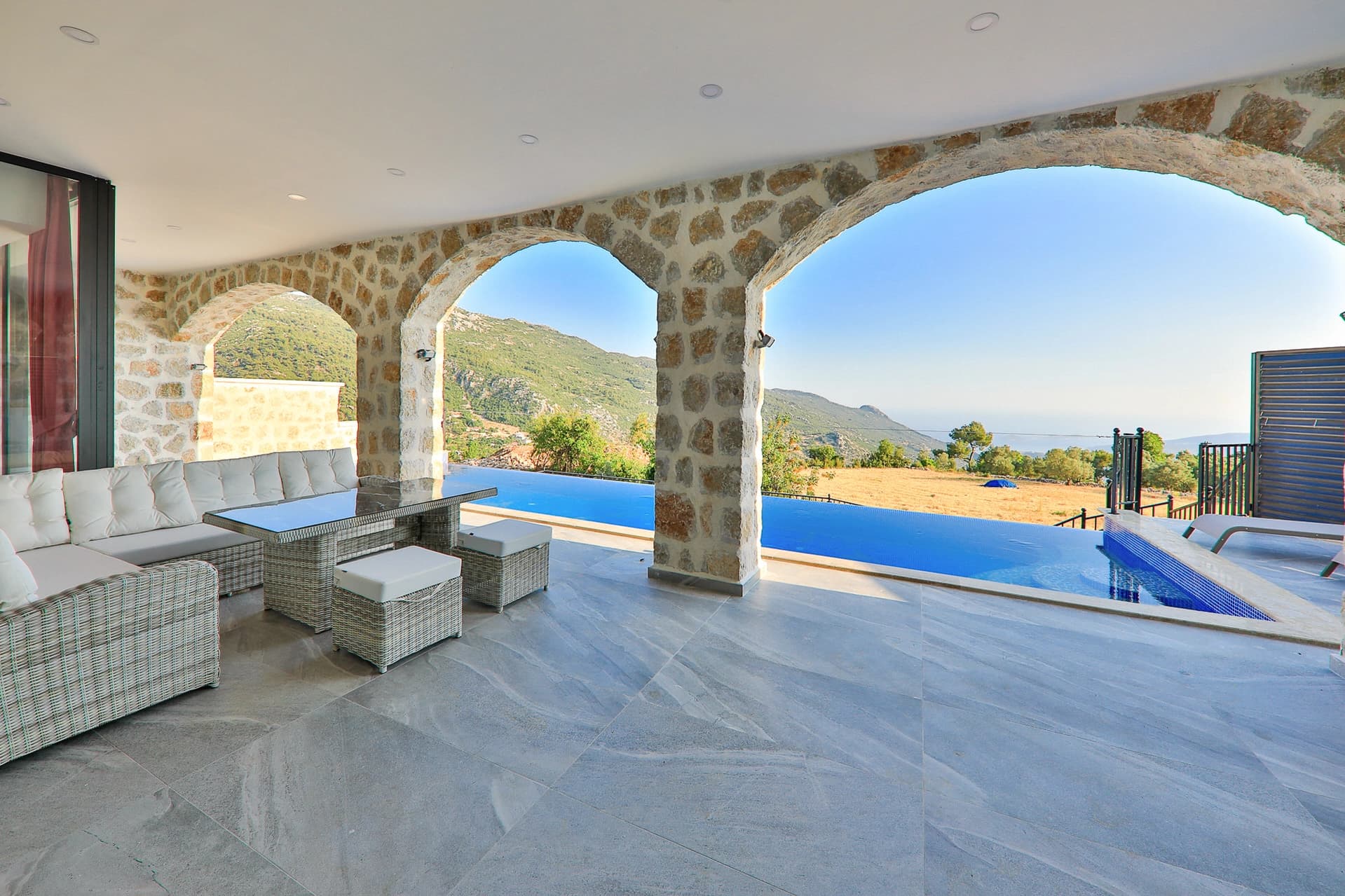 Villa Royal Hills 3 Korunaklı Havuz 50