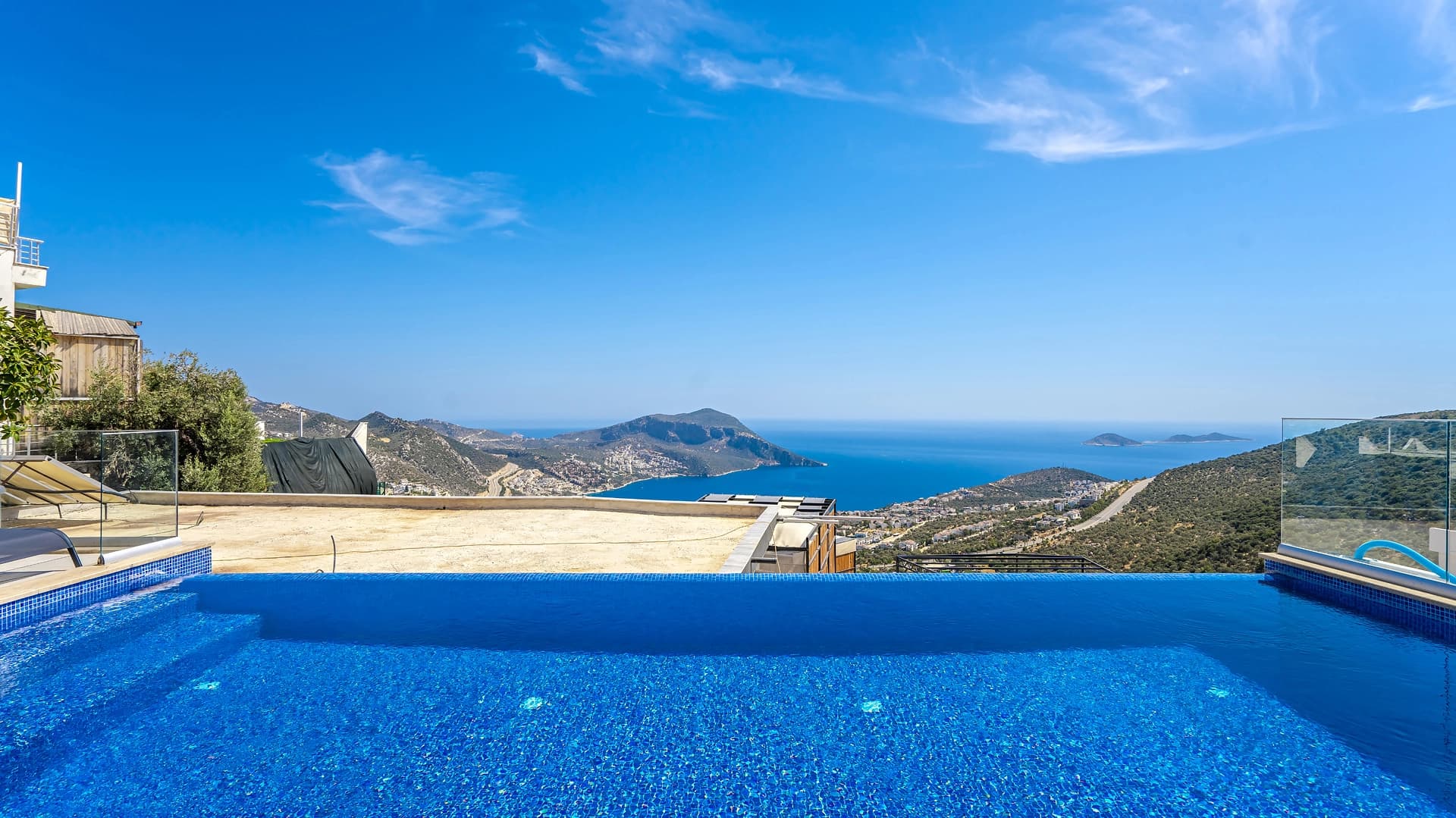 Villa Merit Natural Korunaklı Havuz 92