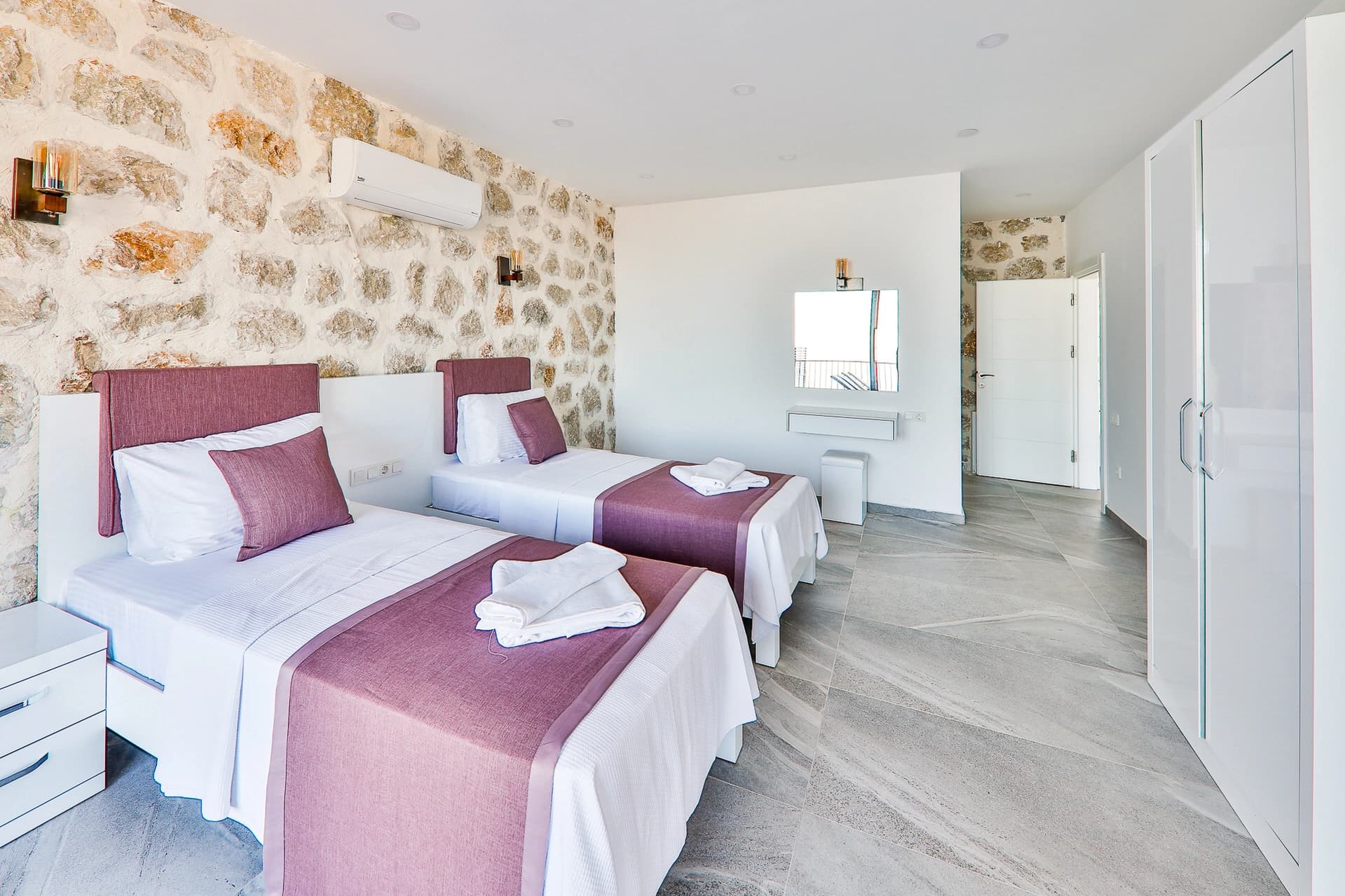 Villa Royal Hills 6 İslamlar 79