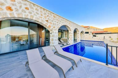 Villa Royal Hills 4 İslamlar 29