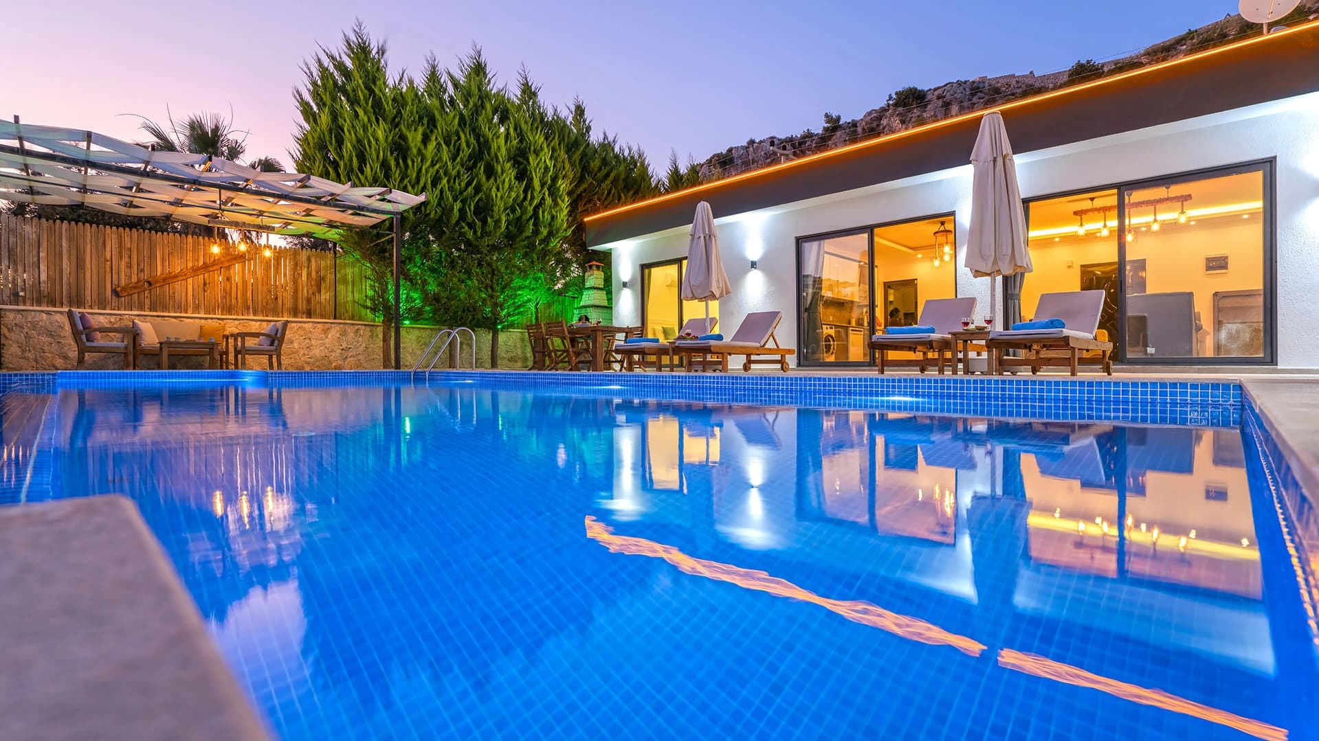 Villa Neco Çavdır 98