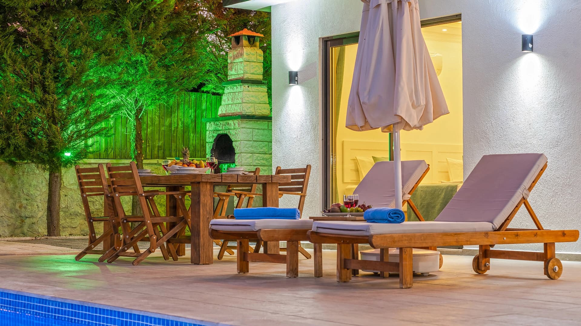 Villa Neco Korunaklı Havuz 51