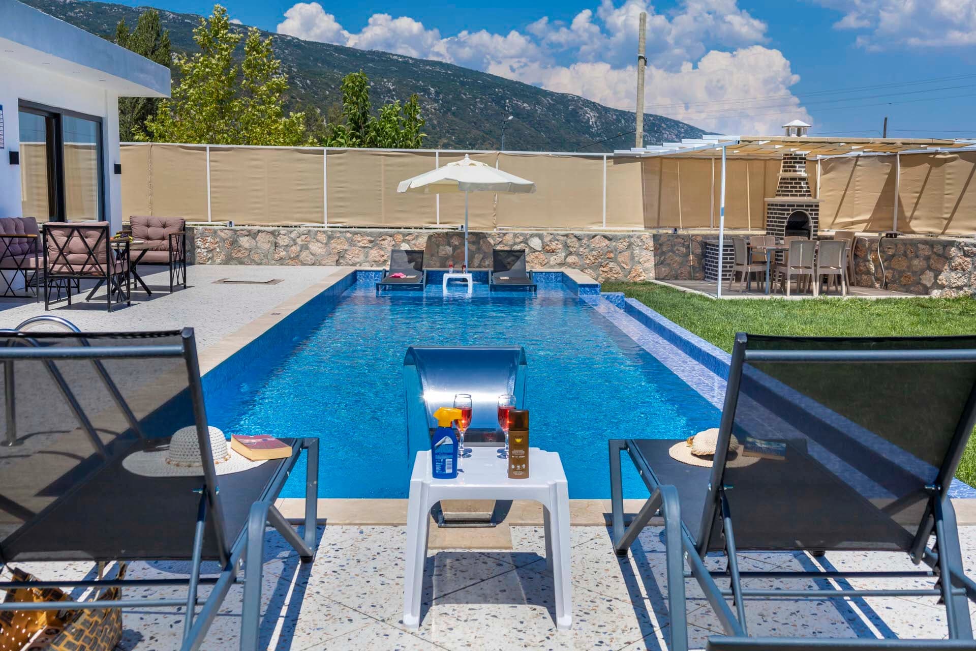 Villa Guru Korunaklı Havuz 55