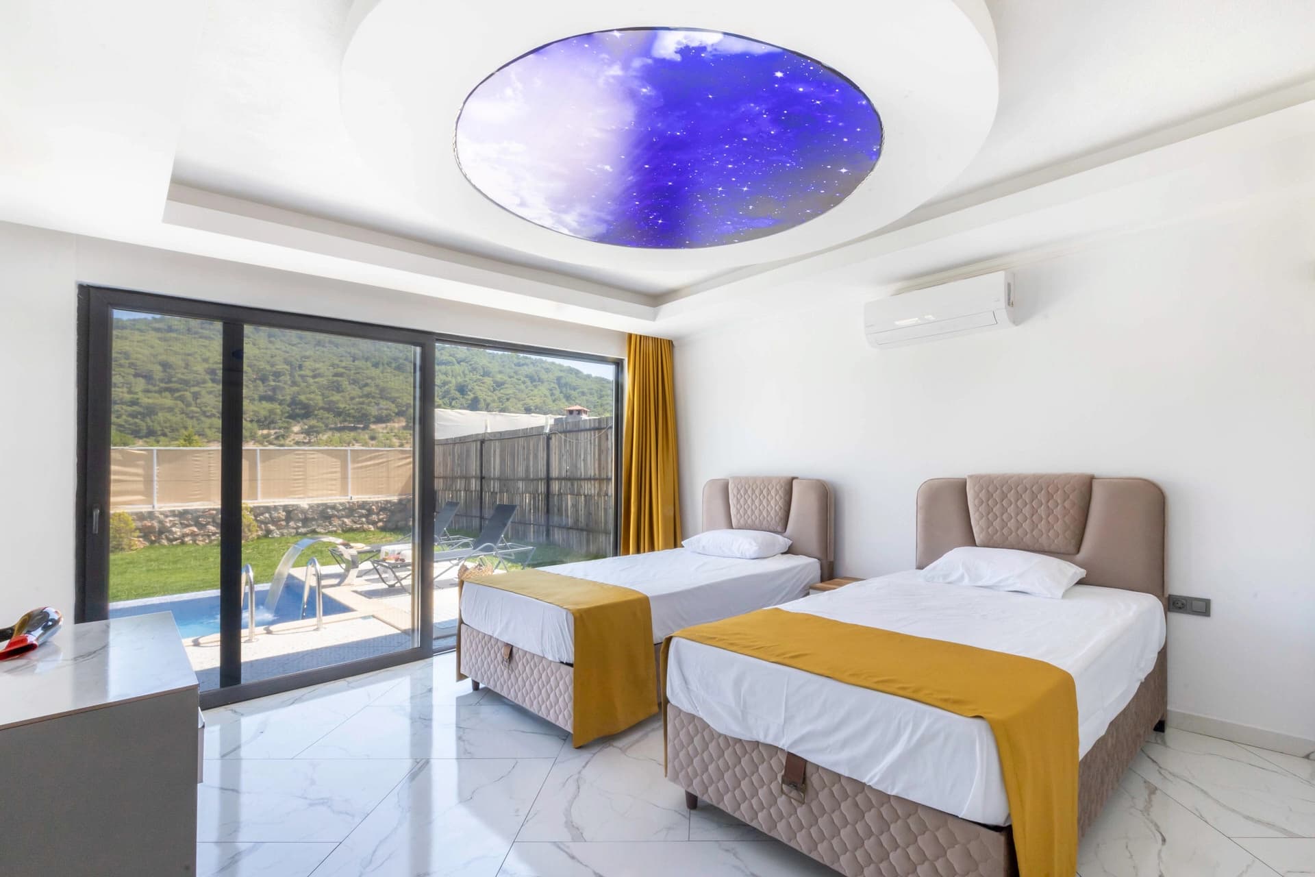 Villa Guru Korunaklı Havuz 15