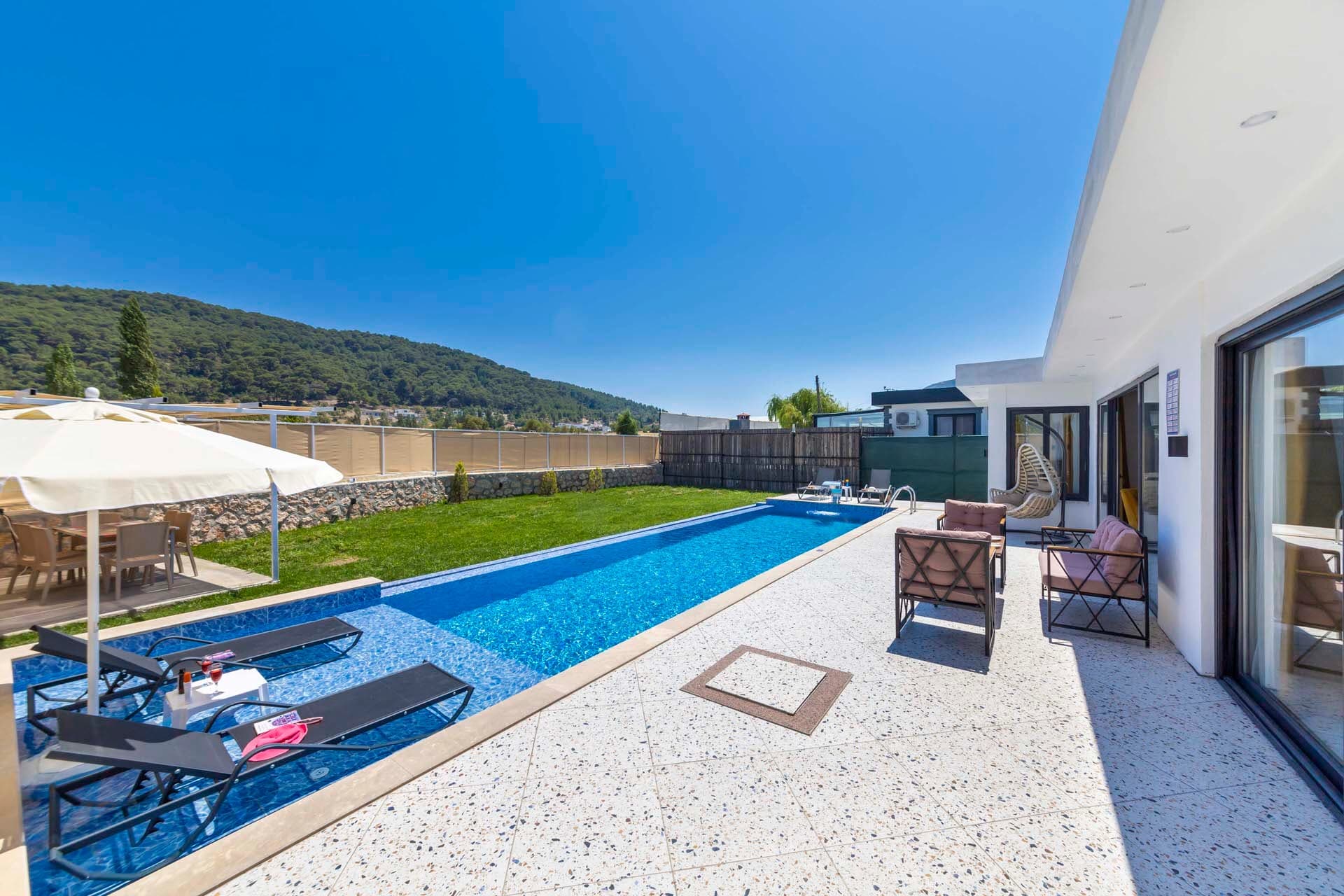 Villa Guru Korunaklı Havuz 97
