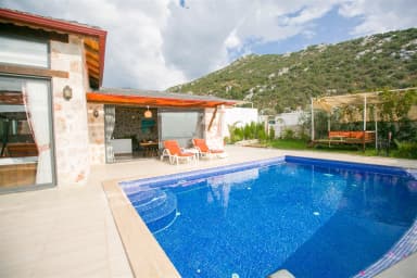 Villa Vanilya Korunaklı Havuz 44