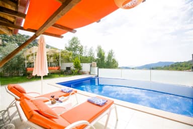 Villa Vanilya Korunaklı Havuz 72