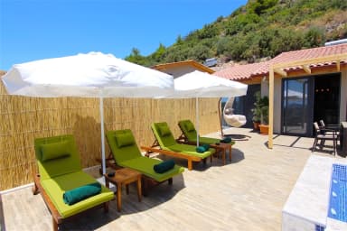 Villa Myra Korunaklı Havuz 69