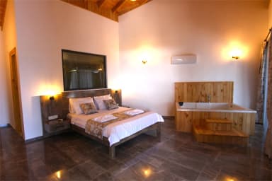 Villa Myra Korunaklı Havuz 71