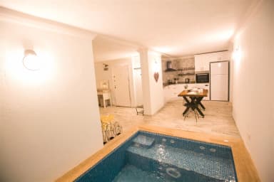 Köşk Suit Korunaklı Havuz 34