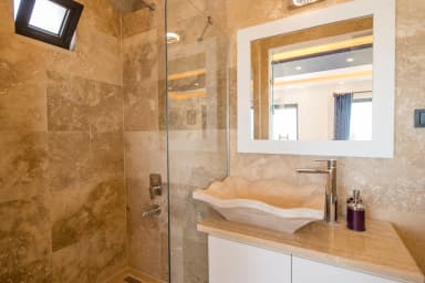 Villa Terapi Isıtmalı Havuz 87