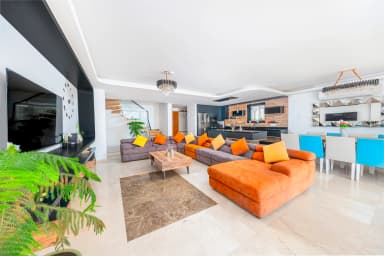 Villa Cratos Korunaklı Havuz 17