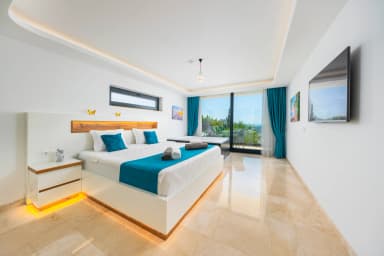 Villa Cratos Korunaklı Havuz 11