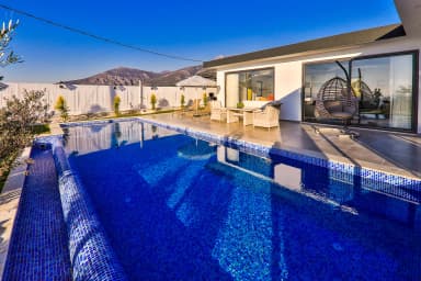 Villa Tadım Korunaklı Havuz 42