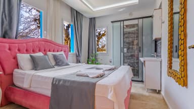 Villa Ekinezya Korunaklı Havuz 81