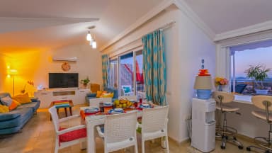 Suit Karmen Özel Havuzlu 36