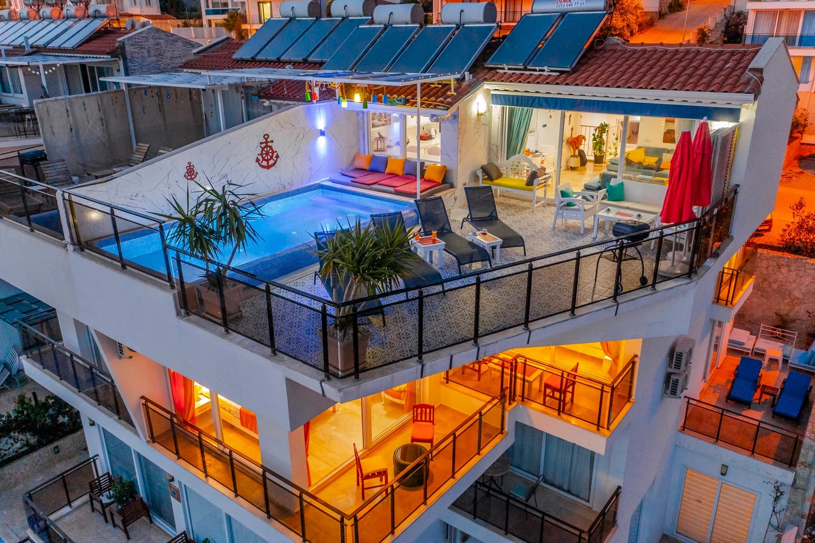 Suit Karmen Özel Havuzlu 98