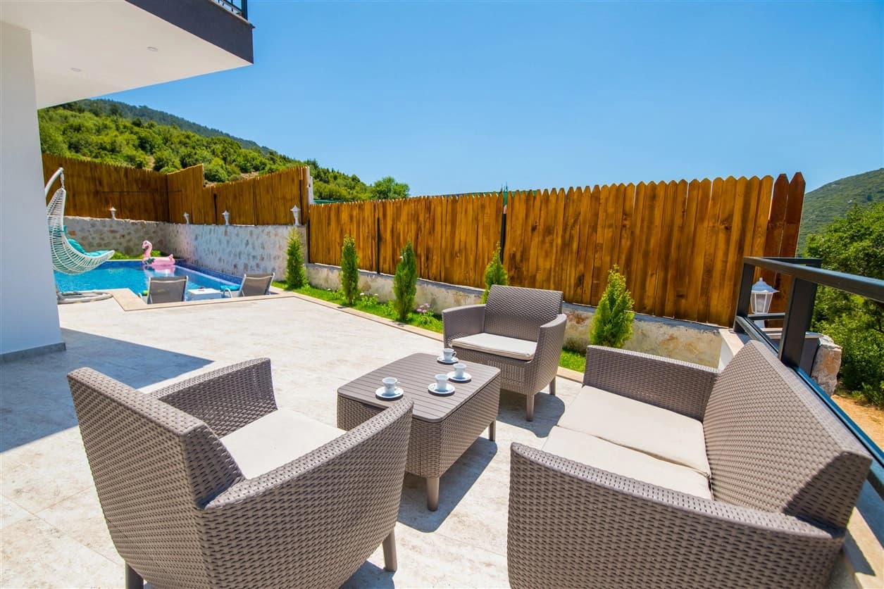 Villa Çağla Korunaklı Havuz 70