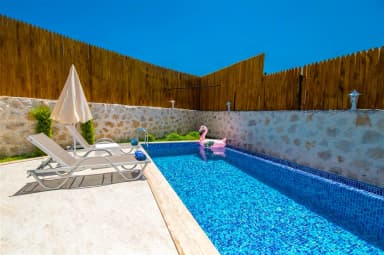 Villa Çağla Korunaklı Havuz 42
