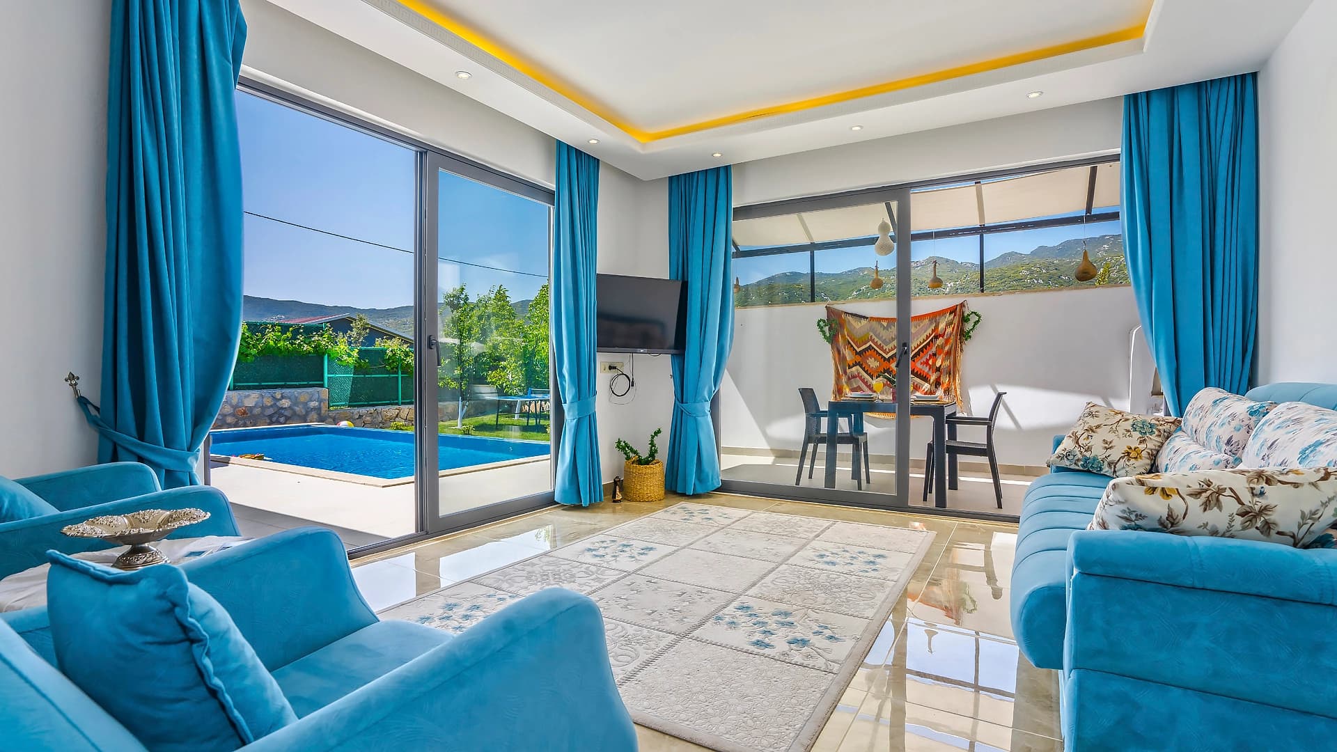 Villa Sakız Korunaklı Havuz 50