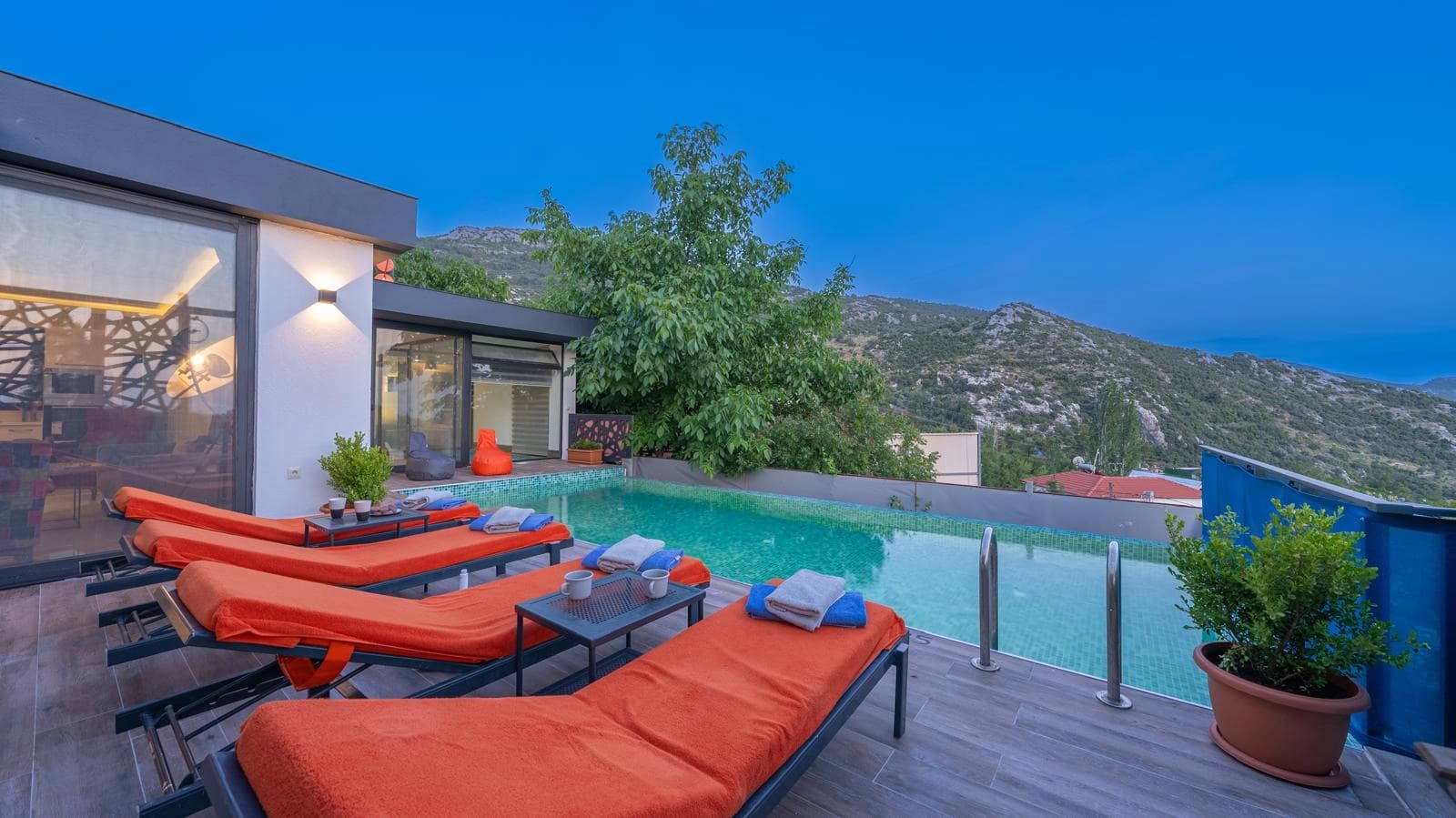 Villa Loft Korunaklı Havuz 55