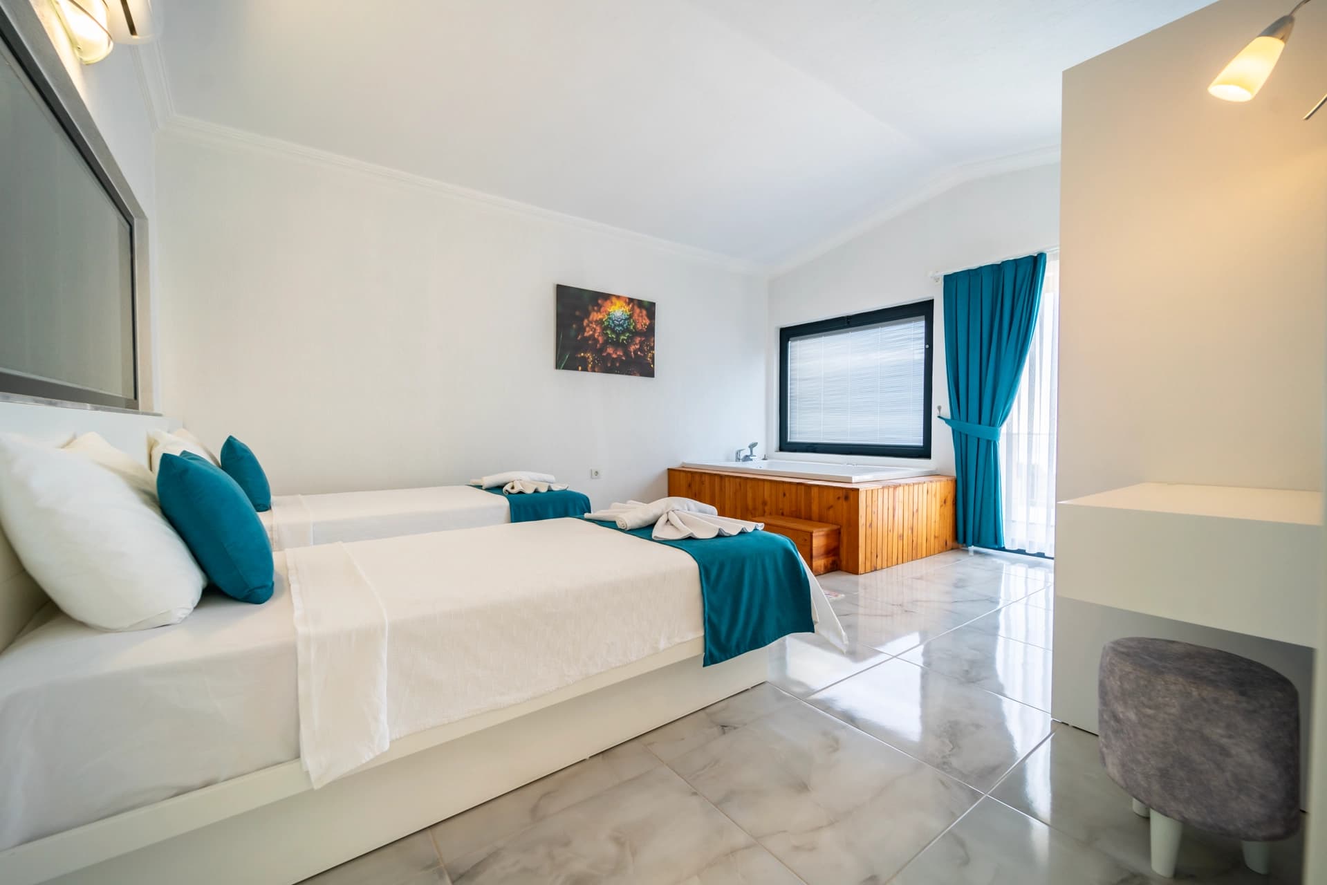 Villa Glorya Korunaklı Havuz 25