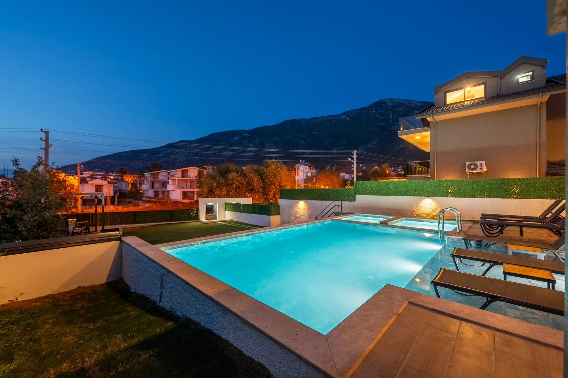 Villa Azure Luxe Çocuk Havuzu 55