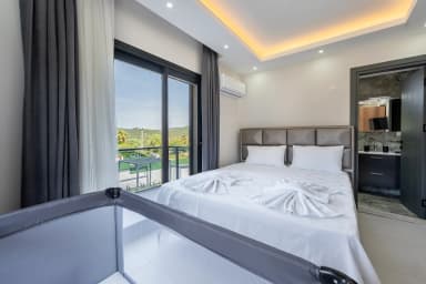 Villa Azure Luxe Çocuk Havuzu 49