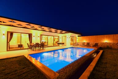 Villa Rosero Korunaklı Havuz 71