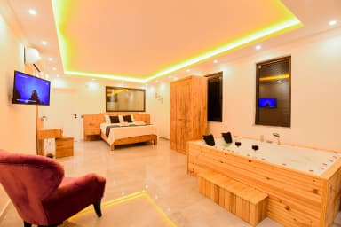 Villa Rosero Korunaklı Havuz 93