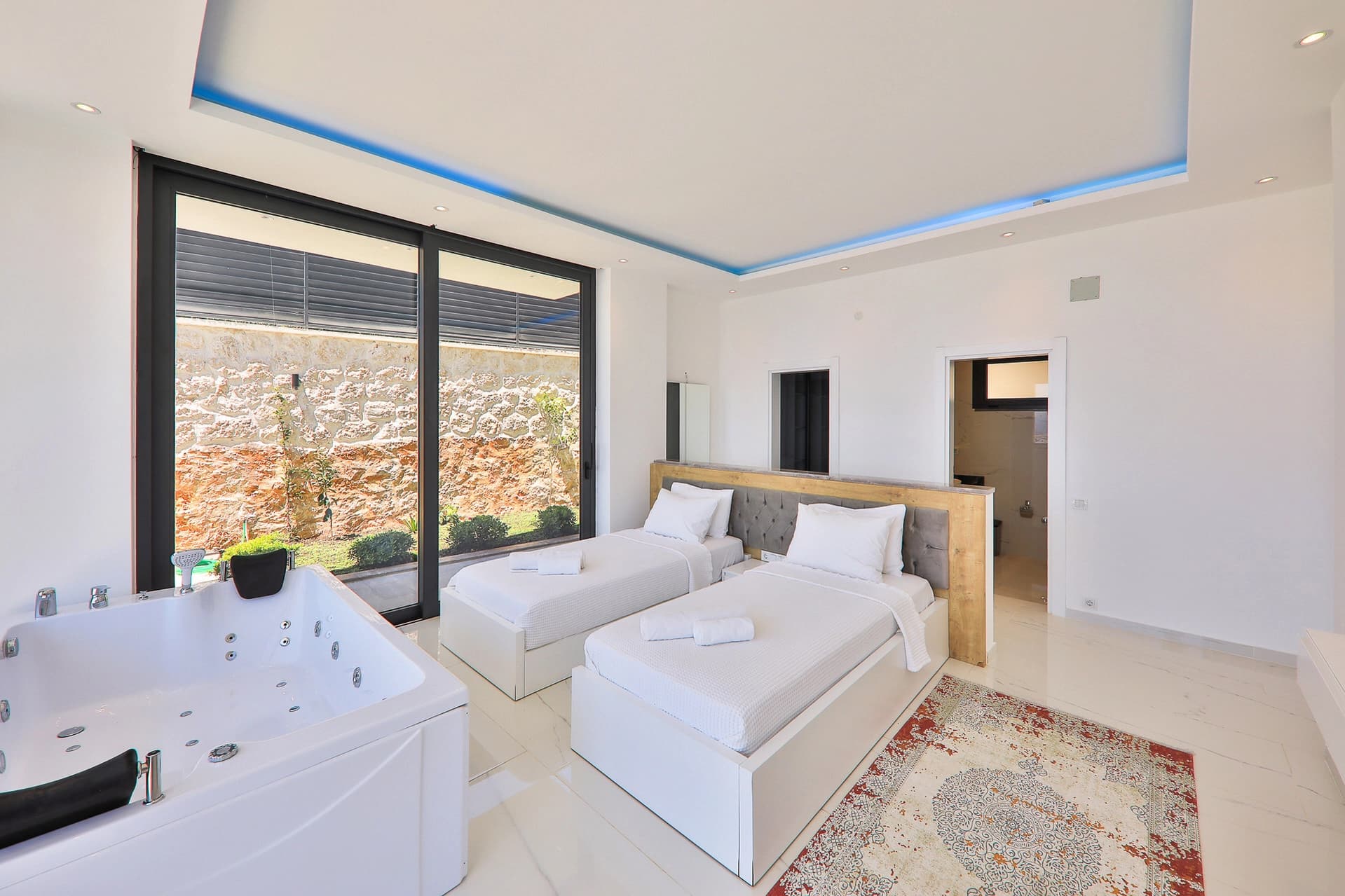 Villa Ali İhsan Paşa Çocuk Havuzu 95