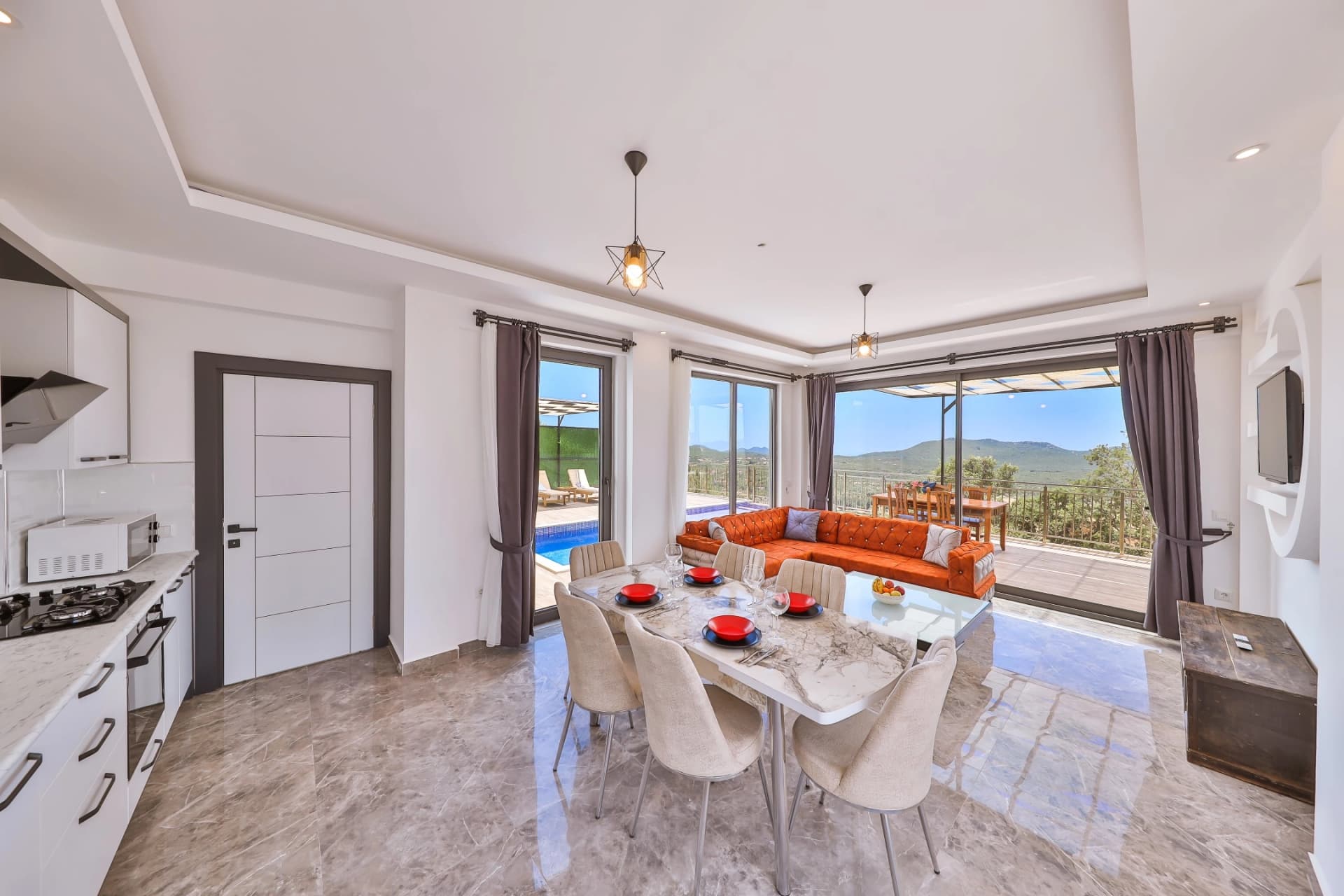 Villa Ases Korunaklı Havuz 35