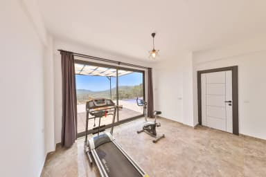 Villa Ases Korunaklı Havuz 63