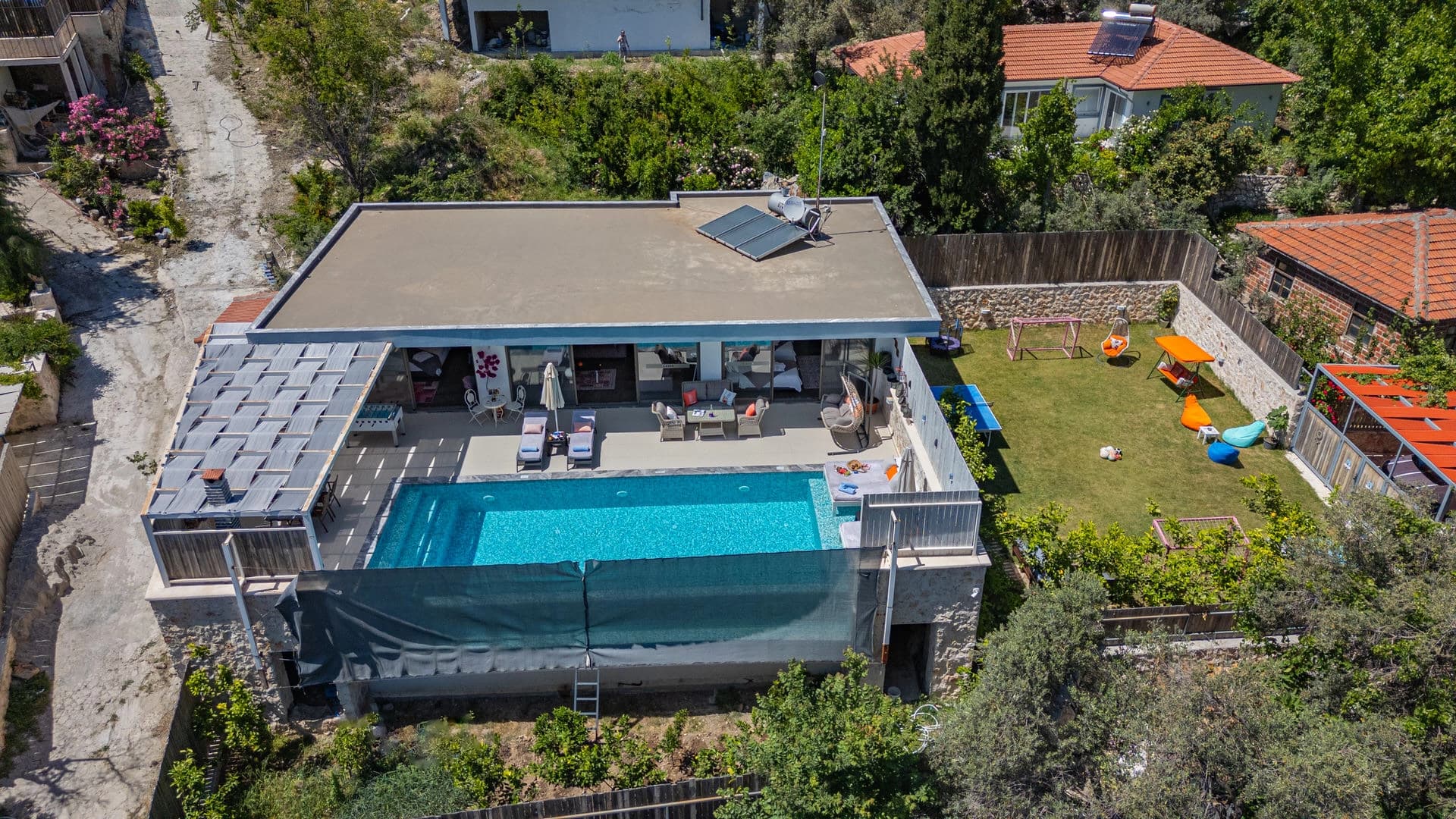 Villa Ay Sa Korunaklı Havuz 86