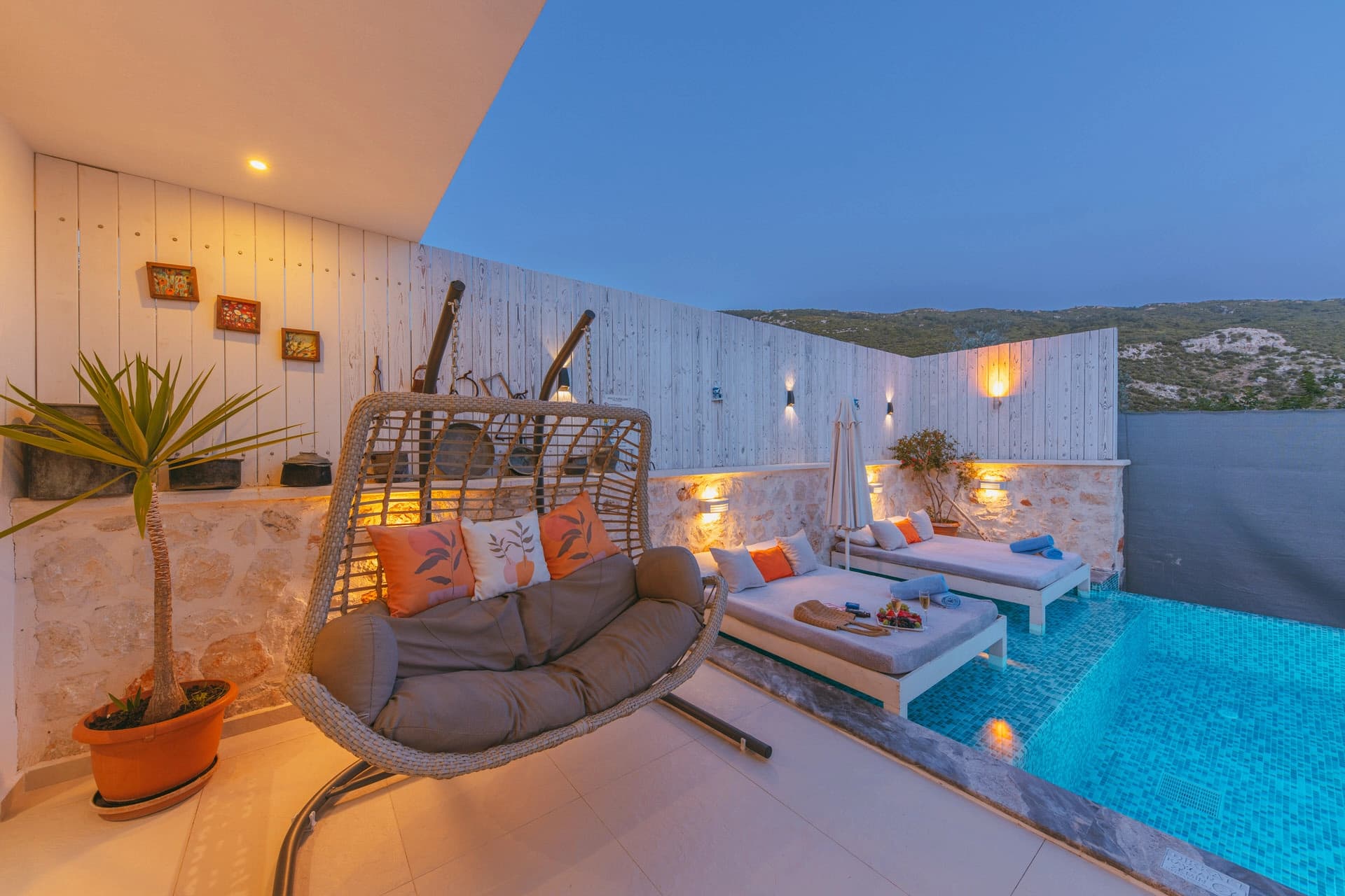 Villa Ay Sa Korunaklı Havuz 92