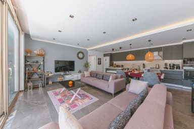 Villa Ay Sa Korunaklı Havuz 10