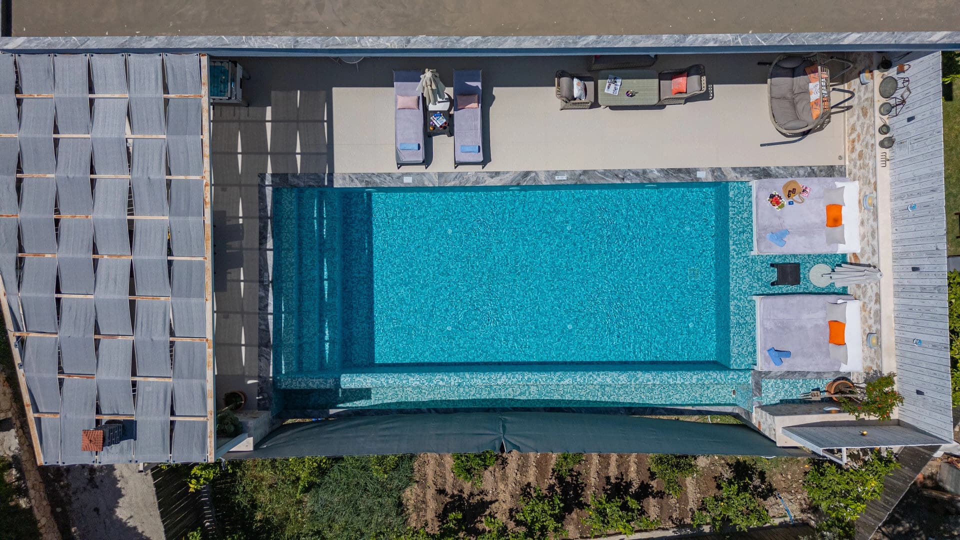 Villa Ay Sa Korunaklı Havuz 72