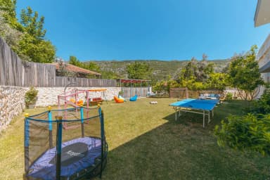 Villa Ay Sa Korunaklı Havuz 64