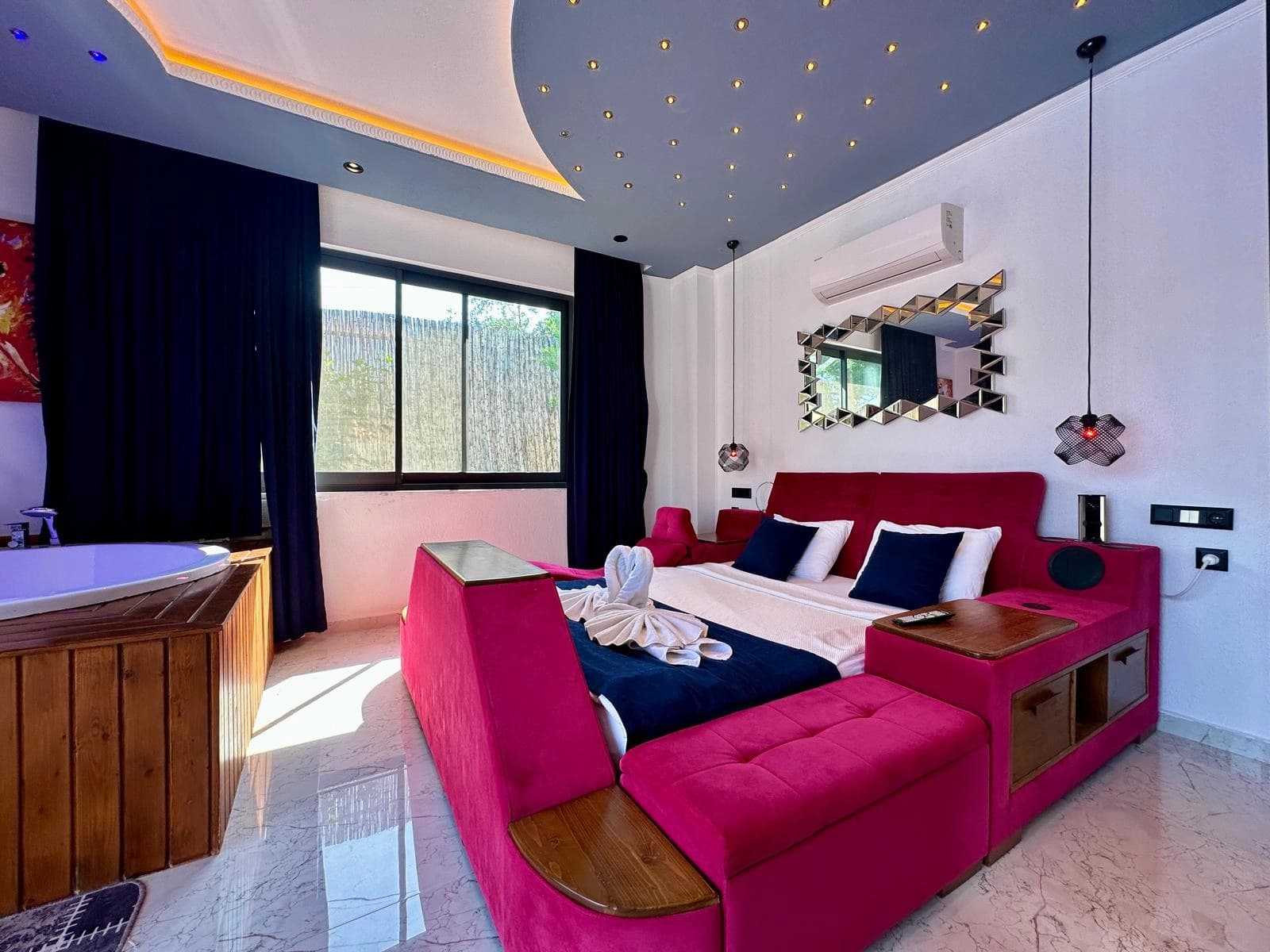 Villa Renk Korunaklı Havuz 49