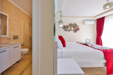 Villa Felix Korunaklı Havuz 58