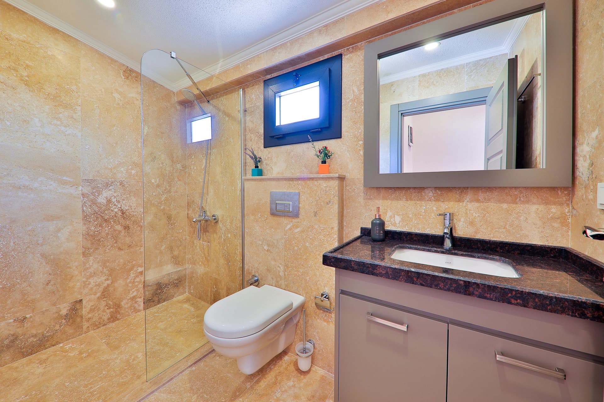 Villa Felix Korunaklı Havuz 10