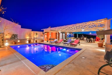Villa Felix Korunaklı Havuz 64