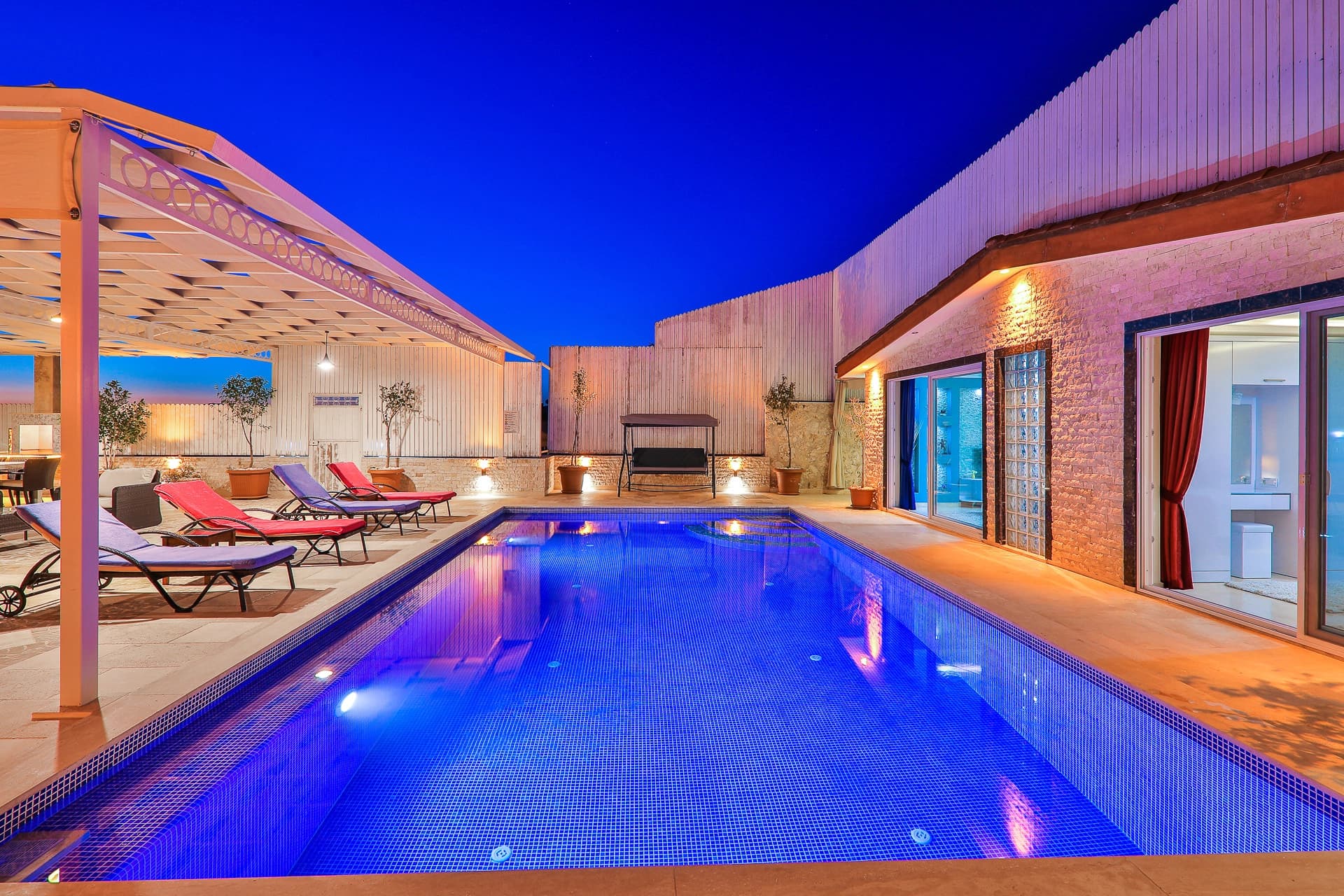 Villa Felix Korunaklı Havuz 78