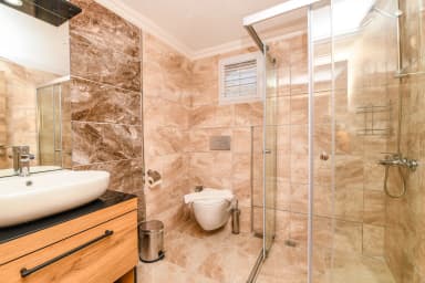 Villa Yaz 1 Korunaklı Havuz 16