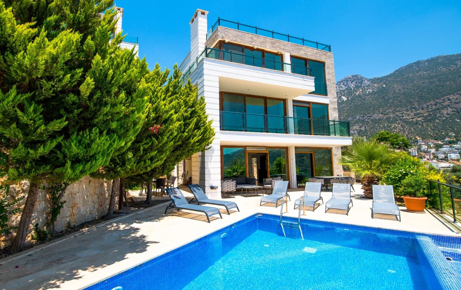 Villa Panorama 2 Özel Havuzlu 47