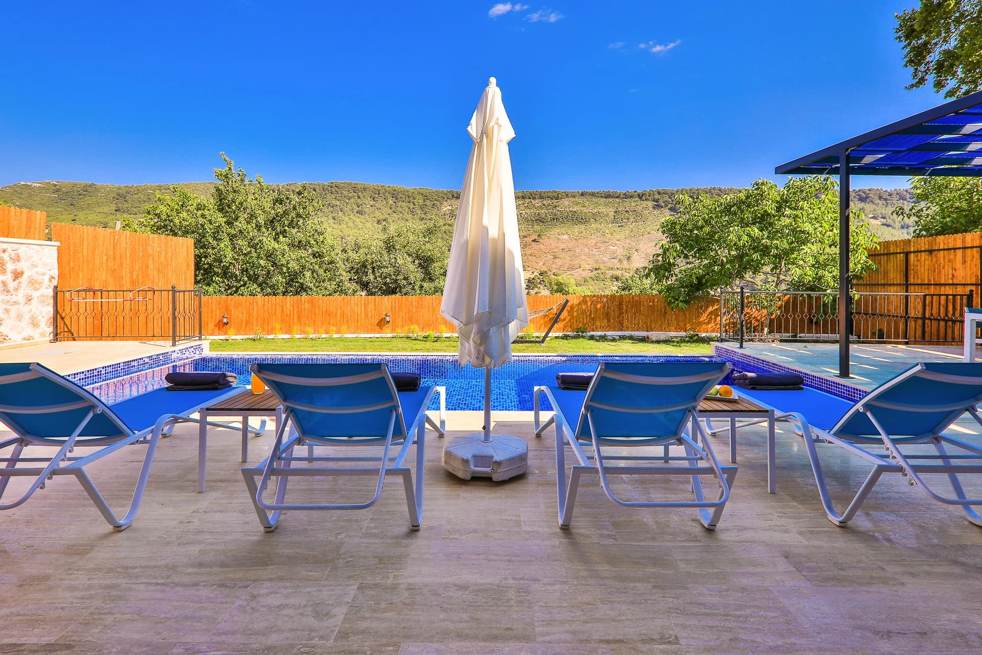 Villa Çınar Korunaklı Havuz 42